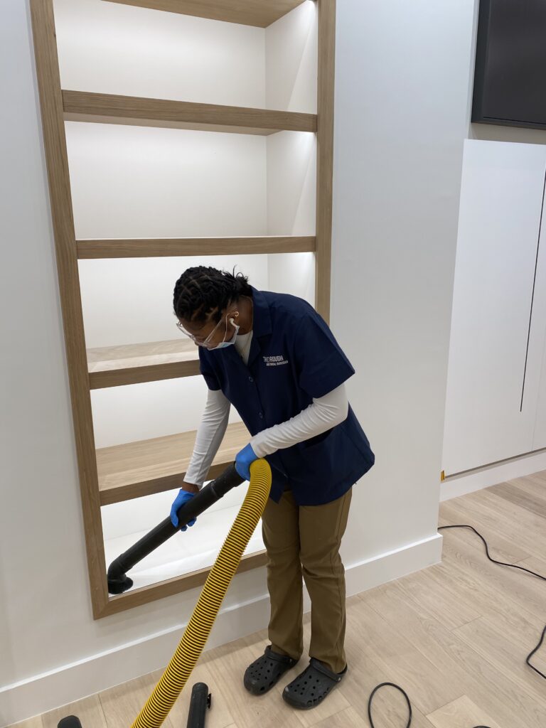 Post-construction cleaning service
